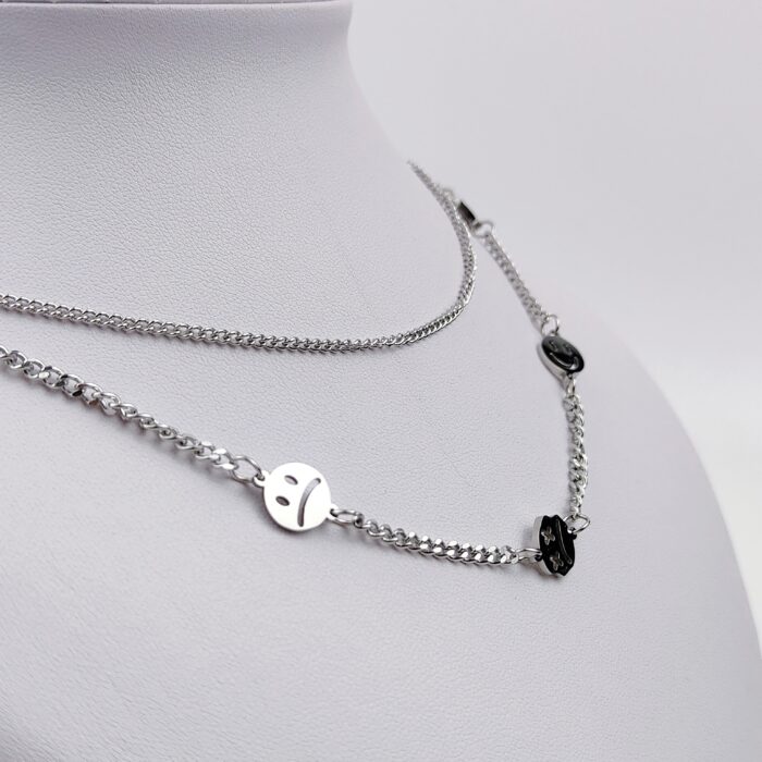 Fashion New Men And Women With The Same Street Hip Hop Titanium Steel Couple Smiley Necklace Hot Sale - Image 3