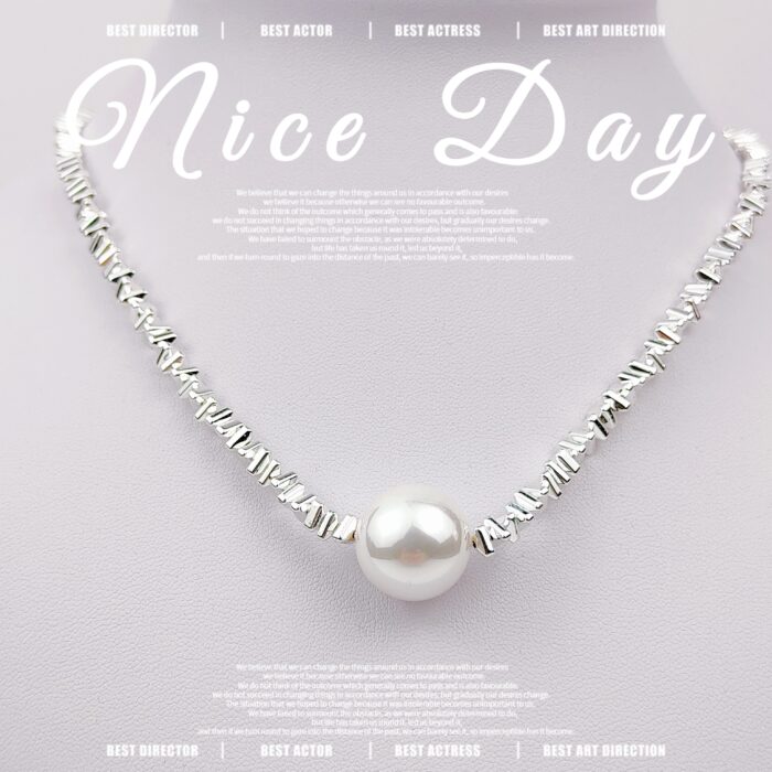 Trendy Geometric Irregular Chain Necklace Pearl Charm Necklace Women
